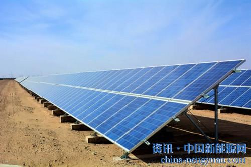                                                                                                                                                                     
	　　“2018年全球太陽能光電發(fā)電(PV)的裝機(jī)容量將超過100G瓦。”IHS Markit全球首席分析師Sam Wilkinson25日在青海省西寧市表