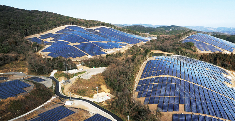 據印度經濟時報報道，印度政府已決定不對從中國和馬來西亞進口的太陽能電池征收臨時保障稅，否決了此前征收70％關稅的建議。財經日歷資訊快遞貴金屬模擬交易貴金屬專家直播室金投網貴金屬行情軟件印度海關和中央消防總局曾提出了這項建議，要求在2018年初立即采取行動，以防止對國內太陽能行業(yè)造成進一步的傷害，建議200天的時間內履行職責