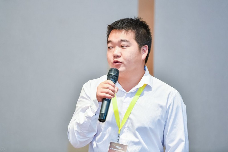 　　云能投会泽新能源开发有限公司总工程师 胡长成出席“第五届中国风电后市场专题研讨会”， 在叶片改造修复与回收利用专题论坛，分享题为“雷电预警系统在风电运维中的应用”的主旨演讲。

云能投会泽新能源开发有限公司总工程师 胡长成先生
　　以下为发言内容：
　　胡长成：尊敬的秘书长、各位领导、各位同仁大家早上好，我是来自云南投新能源开发有限公司的胡长成，今天早上和大家分析的是风电场雷电预警系统的应用，是业主方，在雷电这块主要是以用户体验的方式和大家进行分享