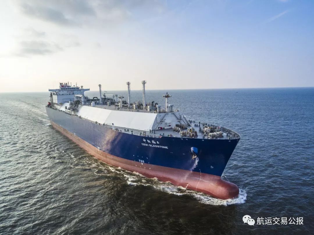 原标题：【深度】LNG海上运输的中国力量             LNG是液化天然气（Liquefied Natural Gas）的缩写，是天然气在超低温条件下液化形成的，主要成分为甲烷。LNG体积是同质量的天然气的1/625，LNG作为清洁能源，是传统能源的有效替代