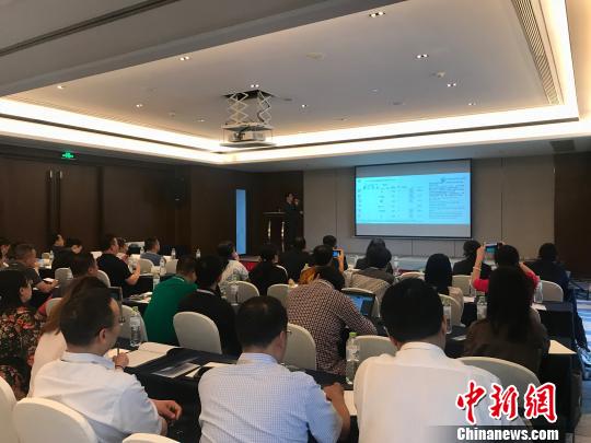 




　　图为中国（重庆）-东盟清洁能源应用研讨与技术交流会。　钟旖　摄
　　“东盟区域内清洁能源资源种类丰富，各国资源禀赋及开发条件差异较大