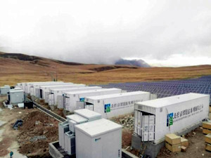
	
                    
	【电缆网讯】6月30日，从长园深瑞获悉，江苏镇江长旺储能电站(8MW/16MWh)成功并网，是迄今为止网内已并网的最大储能电站。

	

	镇江长旺储能电站选址在原已退役的35kV长旺变电站内，项目建设规模为8MW/16MWh，采用磷酸铁锂电池，通过1回10kV线路接入110kV长旺变10kV侧