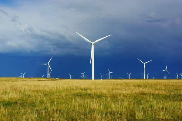                                         
	　　Enlight可再生能源公司近日為以色列96MW最大風電項目融資5.25億謝克爾（1.45億美元）。Enlight表示，該風電場的投資資金為6.6億謝克爾，以色列銀行Hapoalim與Harel Insurance和鳳凰能源控股參與融資