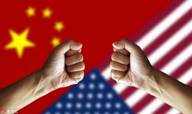 原標(biāo)題：王輝耀：理智應(yīng)對當(dāng)前中美貿(mào)易摩擦             王輝耀 全球化智庫（CCG）主任 在日益加劇的貿(mào)易緊張局勢下，中美兩國都需要保持冷靜和理性。雖然貿(mào)易爭端這次是美國發(fā)起，中國只是被動(dòng)應(yīng)對，但雙方都應(yīng)該做好應(yīng)對關(guān)稅措施所帶來的負(fù)面影響的準(zhǔn)備