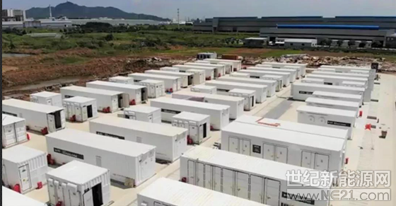 随着气温一天天升高

江苏各地均开启了“烧烤模式”

小伙伴们在家空调全开

电网的用电负荷也与日俱增

2017年夏天，江苏电网最高用电负荷已达到1.02亿千瓦，超过德国、韩国等国的最高用电负荷。

据预测，今夏江苏最高负荷将再增长10％，达到1.12亿千瓦！

我们都知道，电是即发即用的