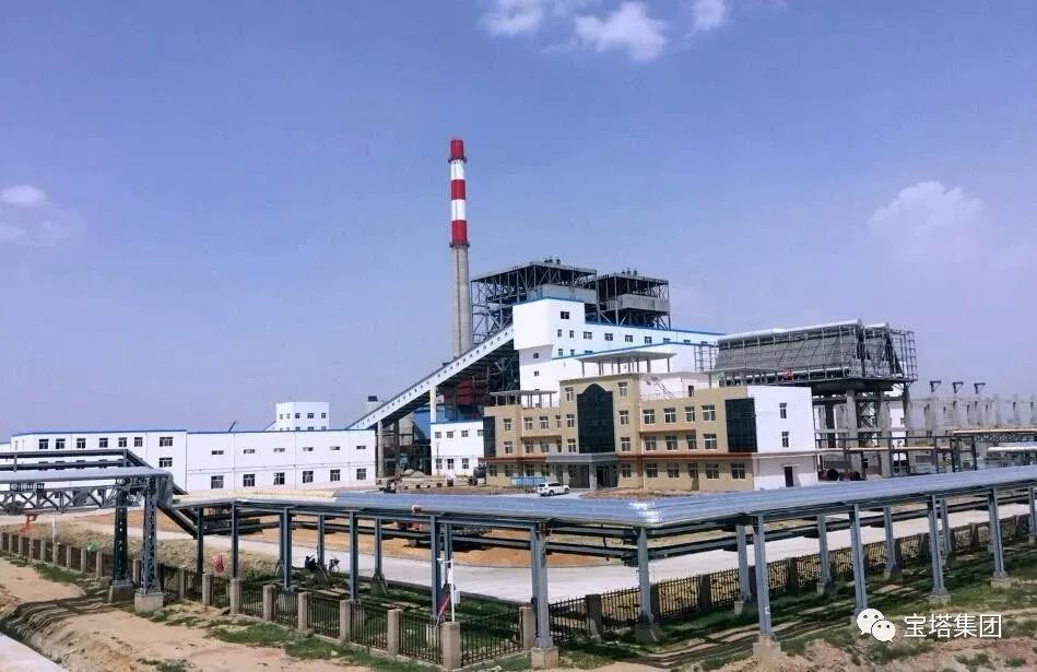 原標(biāo)題：寶塔石化能源公司動(dòng)力站建設(shè)項(xiàng)目開工工作正式拉開序幕            隨著7月16日動(dòng)力站1#鍋爐中低溫烘爐點(diǎn)爐成功，寶塔石化能源公司動(dòng)力站項(xiàng)目由建設(shè)階段正式進(jìn)入生產(chǎn)狀態(tài)。為了優(yōu)化組合、統(tǒng)一指揮，確保動(dòng)力站項(xiàng)目開工工作安全有序順利推進(jìn)，寶塔石化能源公司成立了以常務(wù)副總經(jīng)理馬光輝為組長的“開工指揮部”，下設(shè)安全、工藝、電儀等10個(gè)專業(yè)組，全面領(lǐng)導(dǎo)和負(fù)責(zé)動(dòng)力站開工工作