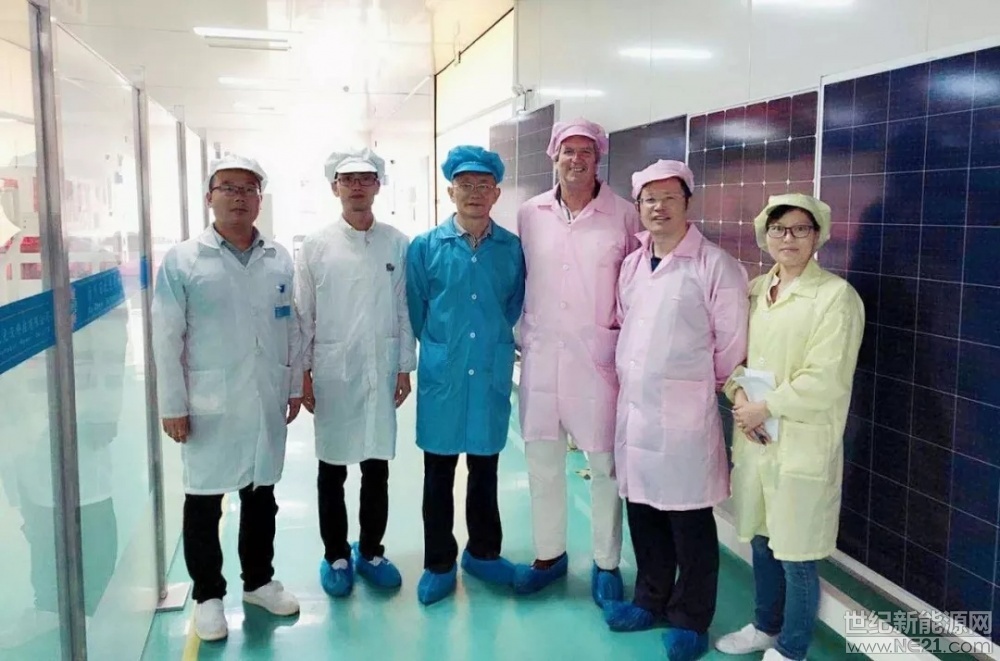 近日，世界太陽能之父，澳大利亞新南威爾士大學教授馬丁·格林（Martin Green）先生，正式接受日托光伏的邀請，出任日托光伏首席科學家。



馬丁·格林教授出生于1948年，澳大利亞人， 現任澳大利亞新南威爾士大學教授、超高效光電學研究中心執(zhí)行研究主任，澳大利亞科學院院士，也是工程技術學院及國際電工委員會委員
