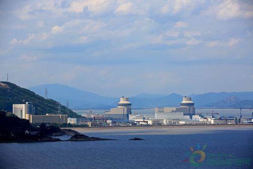 
                    
2018年8月14日下午2點10分，三門核電1號機組首次達(dá)到100%滿功率運行。
              
            