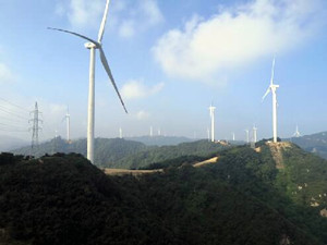 
	
                    
	【電纜網(wǎng)訊】9月2日，中國能建北方建投天津電建承建的天潤山西夏縣三期99.5兆瓦風(fēng)電項目最后一臺風(fēng)機(jī)順利吊裝完成，標(biāo)志著該工程圓滿完成各項施工任務(wù)。

	

	該風(fēng)電項目共裝設(shè)40臺單機(jī)容量2500千瓦風(fēng)力發(fā)電機(jī)組