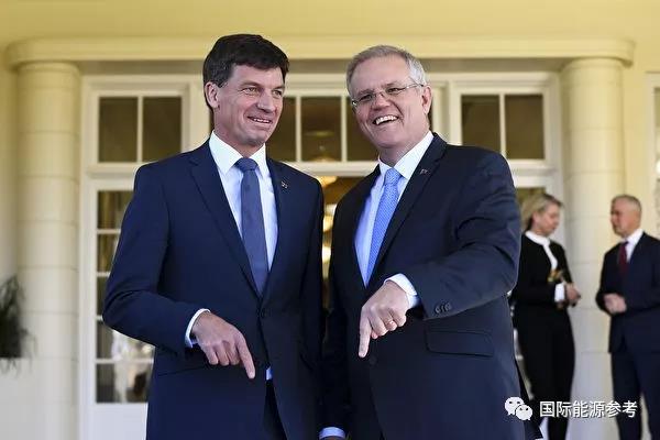 　　澳大利亚新总理斯科特&dot;莫里森(Scott Morrison)8月底正式上任后，前网络安全部长安格斯&dot;泰勒(Angus Taylor)被任命为新的能源部长。作为执政党内的保守派代表，莫里森一直主张减税、降低福利支出并支持煤炭等传统能源发展，而新任能源部长泰勒也是澳政界“反可再生能源”政客之一