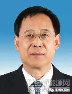 國務(wù)院任免國家工作人員。任命秦剛為外交部副部長；任命陳健為審計署總審計師；任命林山青為國家能源局副局長