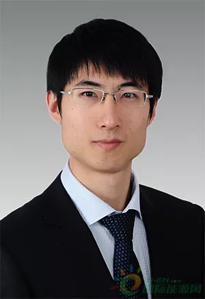 
                    　　近日，《中國科學(xué)報》頭版報道，同濟(jì)大學(xué)研究人員發(fā)現(xiàn)，海河流域大部分地區(qū)火電水資源壓力指數(shù)明顯下降，而西北大型煤電基地所處匯水區(qū)的壓力指數(shù)則顯著上升。為此，建議西北地區(qū)煤電基地開發(fā)應(yīng)實行“取水總量控制”措施