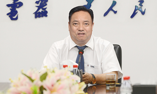 原标题:人民电器集团召开2018年1-3季度经营管理总结会议 金秋十月,凉风送爽。恰逢国庆佳节,人民电器集团召开2018年1-3季度经营管理总结暨第4季度工作计划会议