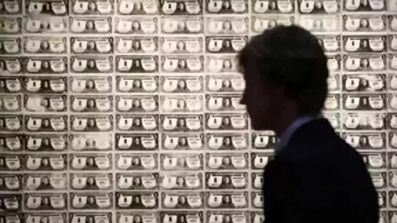 原标题:北汽新能源资本盛宴:江湖之上的牛散与庙堂门前的大佬 作者|缪凌云 来源|野马财经 上市两日,北汽蓝谷暴跌之后旋即暴涨。 就在大家忙着感慨“A股新能源整车第一股”神话梦碎的时候,通过原“SST前锋”精准入局,潜伏已久的牛散实则收获了大量的浮盈,甚至可能已经部分落袋为安